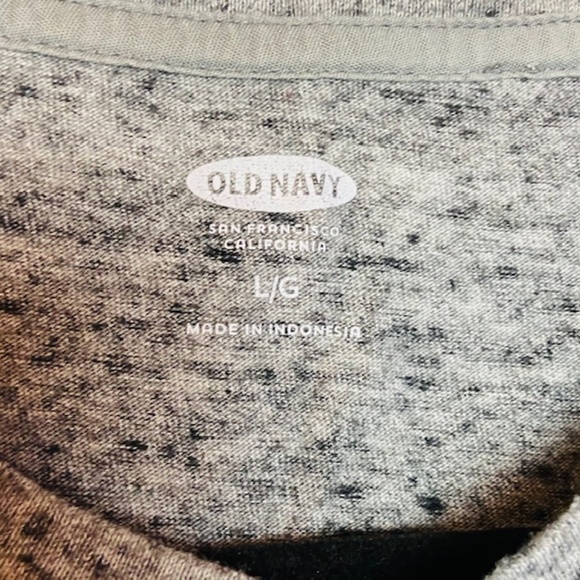 OLD NAVY Men's Gray Long Sleeve 3 Button Shirt Lg - Picture 5 of 6